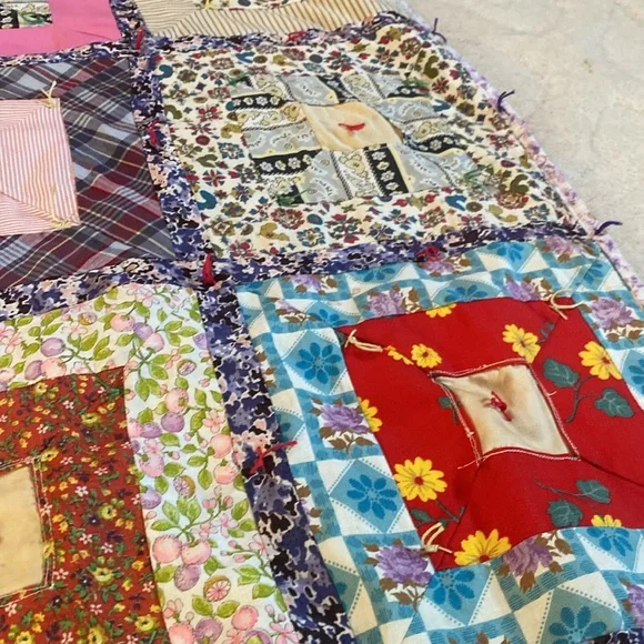 Handmade Vintage Square Tie Quilt 53 x 35 Inches - Picture 9 of 15